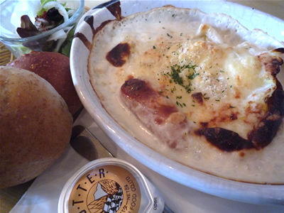三宮カフェでランチ アリアンス グラフィック（ALLIANCE GRAPHIQUE）